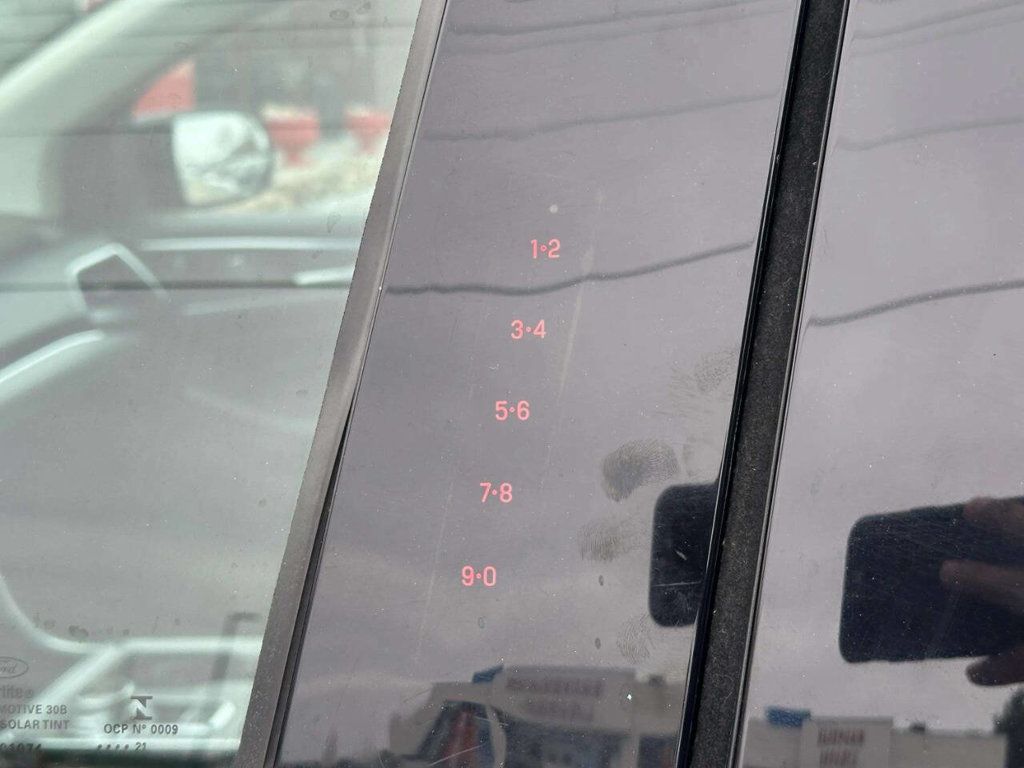 2021 Ford Edge Titanium AWD - 22981218 - 30