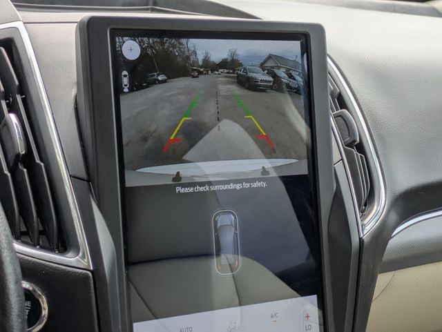 2021 Ford Edge Titanium FWD - 22989700 - 21