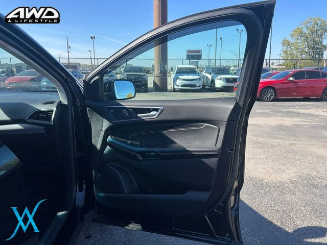 2021 Ford Edge Titanium Sport Utility 4D - 23098815 - 24