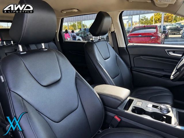 2021 Ford Edge Titanium Sport Utility 4D - 23098815 - 26