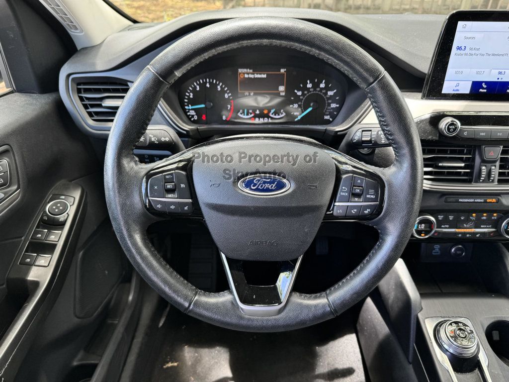 2021 Ford Escape SE FWD - 22415577 - 9