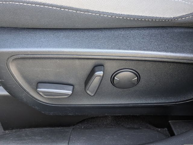 2021 Ford Escape SE Hybrid AWD - 23009566 - 19