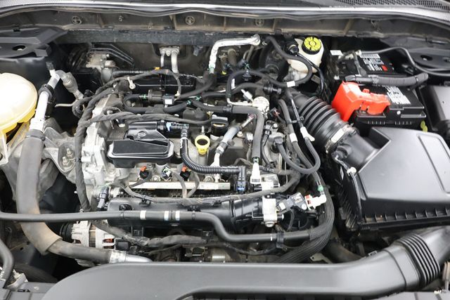 2021 Ford Escape S FWD - 22938558 - 21