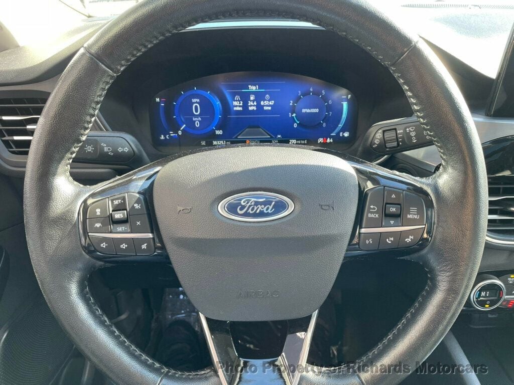 2021 Ford Escape Titanium AWD - 22686374 - 14