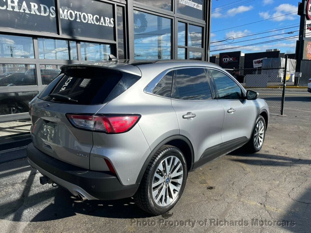 2021 Ford Escape Titanium AWD - 22686374 - 2