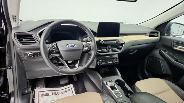 2021 Ford Escape Titanium Hybrid with Elite Package (41 combined mpg) - 22955637 - 11