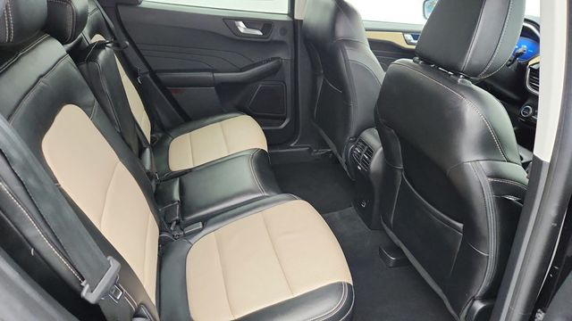 2021 Ford Escape Titanium Hybrid with Elite Package (41 combined mpg) - 22955637 - 21