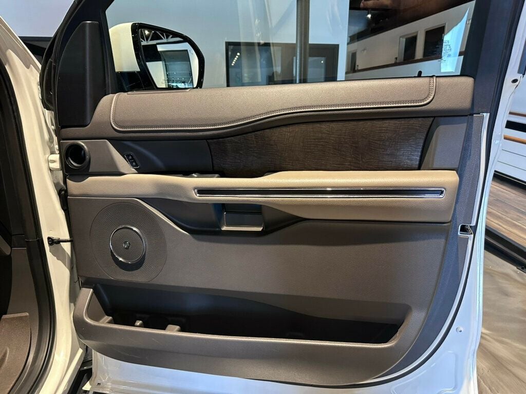 2021 Ford Expedition Limited/PanoRoof/B&O Sound/TriZoneClimate/Htd&CldSeats - 22736911 - 22