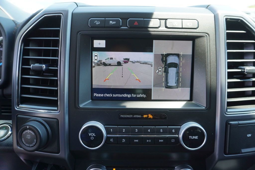2021 Ford Expedition PLATINUM - 23067693 - 40