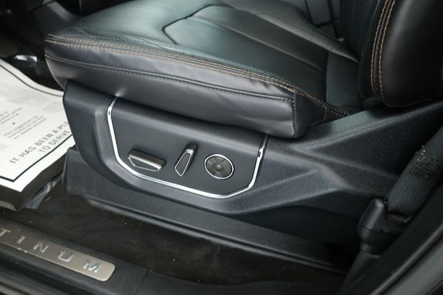 2021 Ford Expedition Platinum 4x4 with ControlTrac eLSD - 22926454 - 9