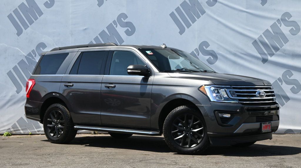 2021 Ford Expedition XLT photo 3