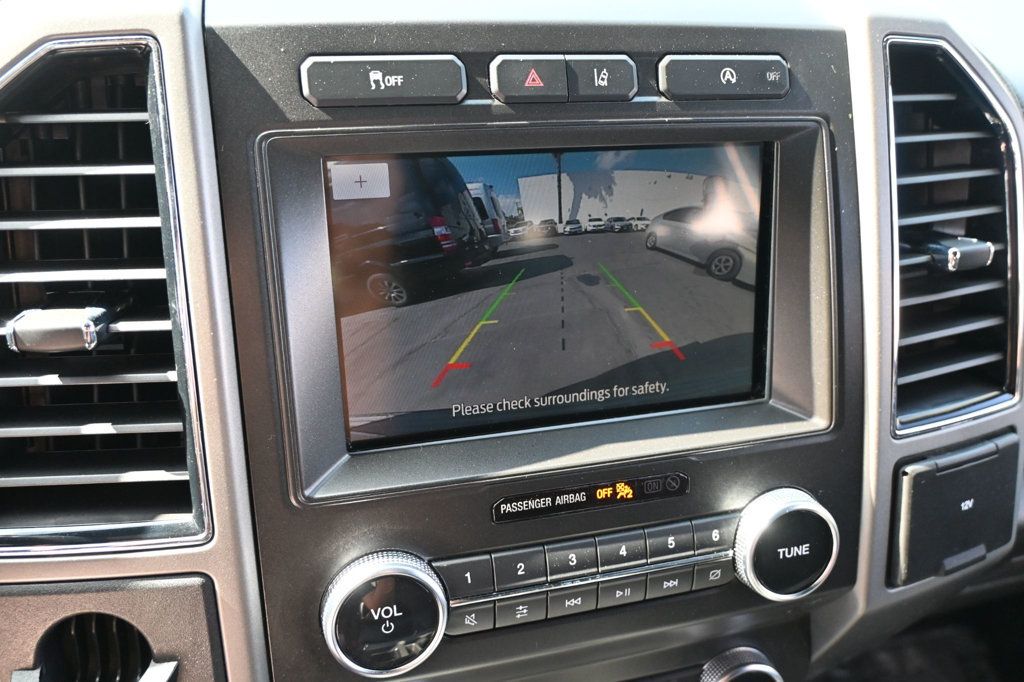 Ford Expedition photo 11