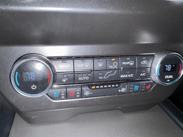 2021 Ford Expedition XLT 4x4 - 23012612 - 18