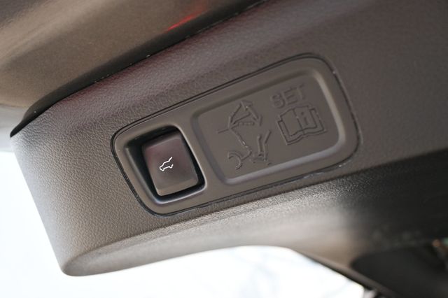 2021 Ford Expedition XLT No Accidents Reported to Carfax  - 22870867 - 18