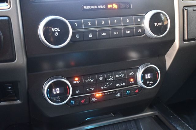 2021 Ford Expedition Max XLT 4x4 - 23017560 - 20