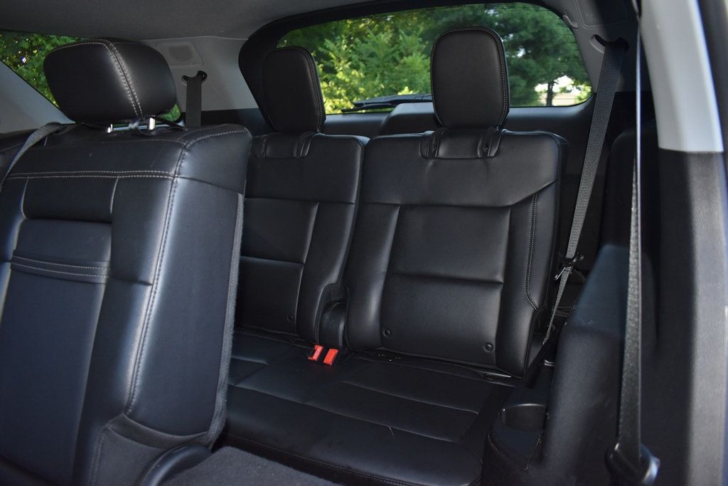 2021 Ford Explorer Limited photo 3