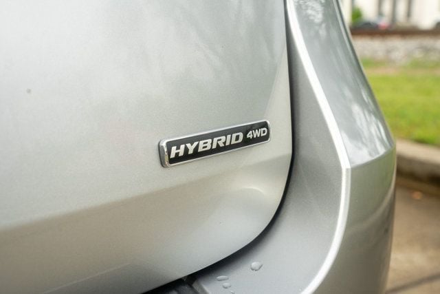 2021 Ford Explorer LocalTrade/Hybrid-Limited/4WD/Heated&CooledSeats/2ndRowCaptains - 23026180 - 16