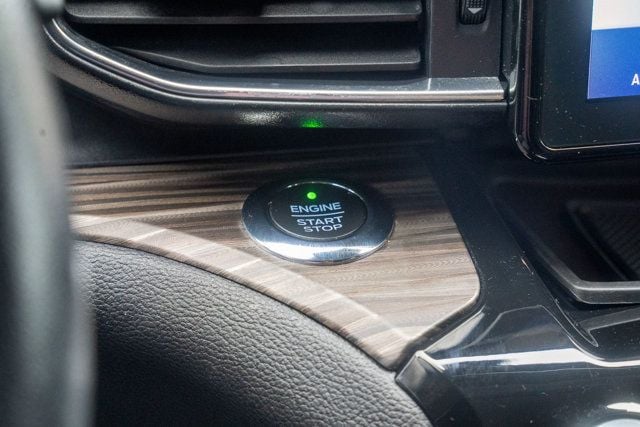 2021 Ford Explorer LocalTrade/Hybrid-Limited/4WD/Heated&CooledSeats/2ndRowCaptains - 23026180 - 26