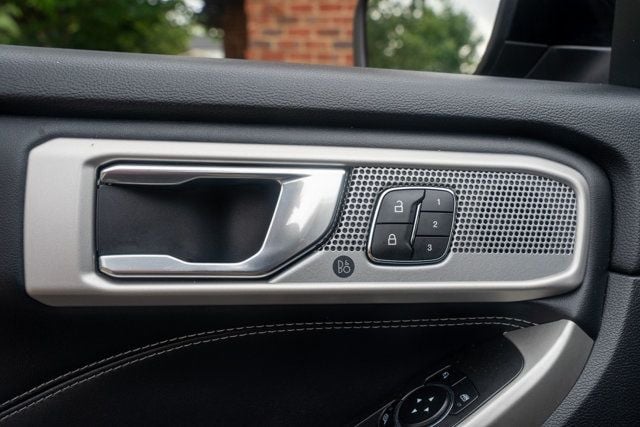 2021 Ford Explorer LocalTrade/Hybrid-Limited/4WD/Heated&CooledSeats/2ndRowCaptains - 23026180 - 38