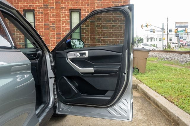 2021 Ford Explorer LocalTrade/Hybrid-Limited/4WD/Heated&CooledSeats/2ndRowCaptains - 23026180 - 43