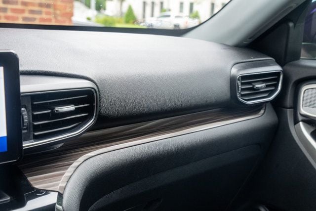 2021 Ford Explorer LocalTrade/Hybrid-Limited/4WD/Heated&CooledSeats/2ndRowCaptains - 23026180 - 46