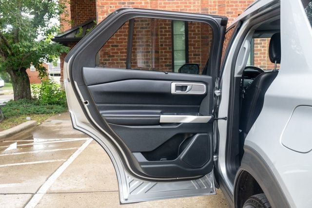 2021 Ford Explorer LocalTrade/Hybrid-Limited/4WD/Heated&CooledSeats/2ndRowCaptains - 23026180 - 47