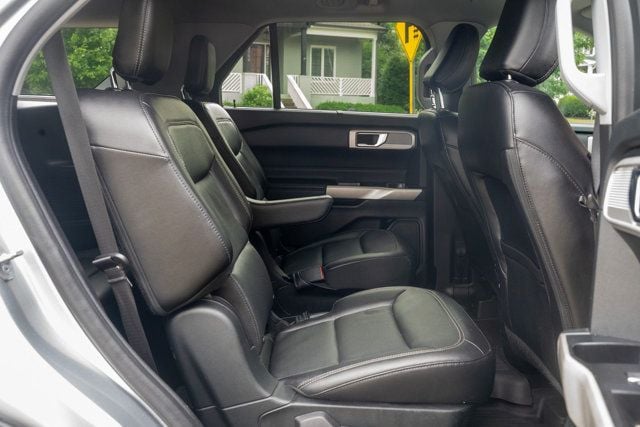 2021 Ford Explorer LocalTrade/Hybrid-Limited/4WD/Heated&CooledSeats/2ndRowCaptains - 23026180 - 52