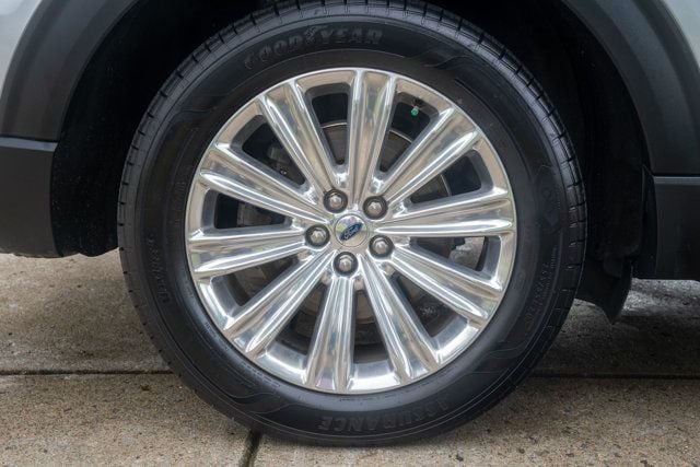 2021 Ford Explorer LocalTrade/Hybrid-Limited/4WD/Heated&CooledSeats/2ndRowCaptains - 23026180 - 57