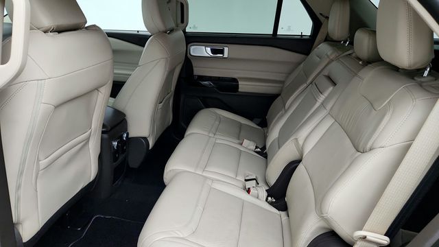 2021 Ford Explorer Platinum 4WD w/ Twin Panel Moonroof & Premium Technology Package - 22948174 - 22