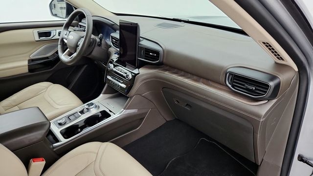 2021 Ford Explorer Platinum 4WD w/ Twin Panel Moonroof & Premium Technology Package - 22948174 - 26