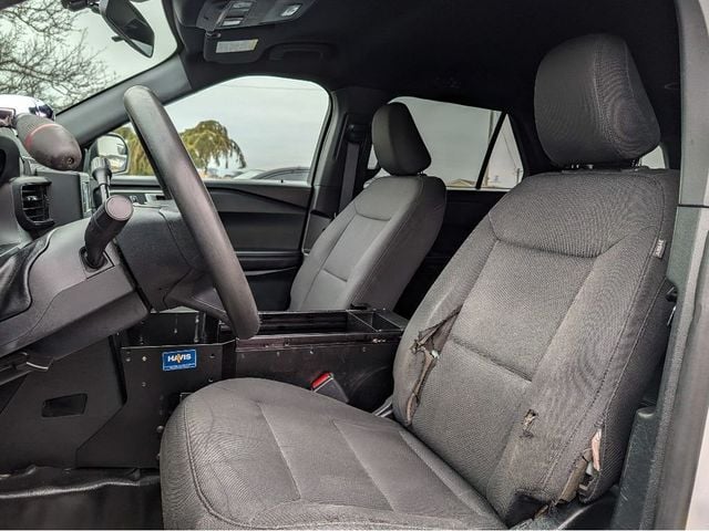 2021 Ford Explorer Police - 22984981 - 13