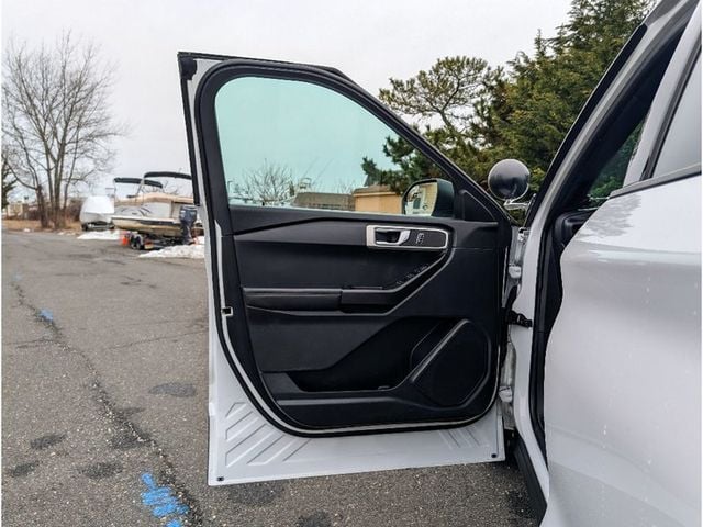 2021 Ford Explorer Police - 22984981 - 8