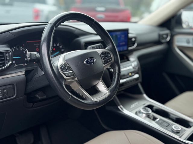 2021 Ford Explorer SERVICED AND DETAILED!! - 22943216 - 13