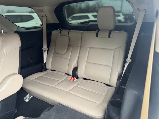 2021 Ford Explorer SERVICED AND DETAILED!! - 22943216 - 16