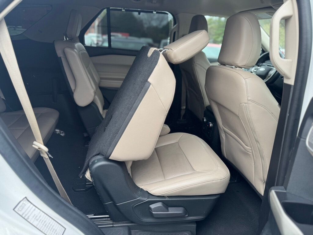 2021 Ford Explorer SERVICED AND DETAILED!! - 22943216 - 19