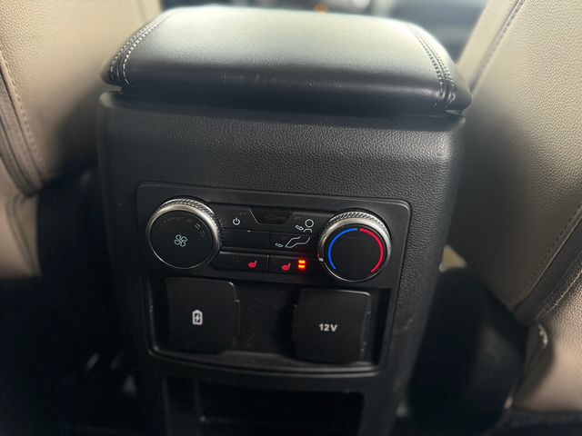 2021 Ford Explorer SERVICED AND DETAILED!! - 22943216 - 21