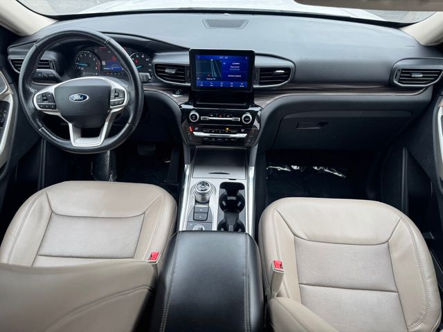 2021 Ford Explorer SERVICED AND DETAILED!! - 22943216 - 22