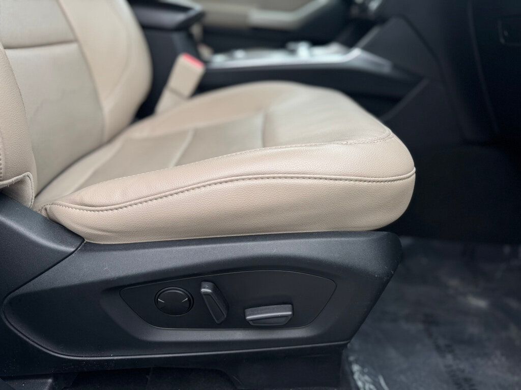 2021 Ford Explorer SERVICED AND DETAILED!! - 22943216 - 24