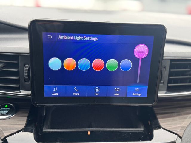 2021 Ford Explorer SERVICED AND DETAILED!! - 22943216 - 36