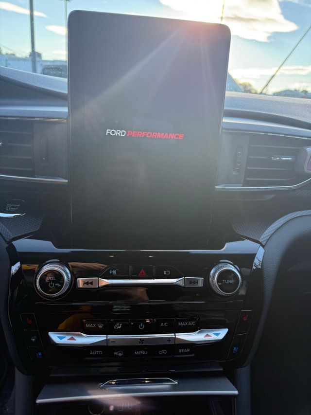 2021 Ford Explorer ST 4WD - 22932342 - 11