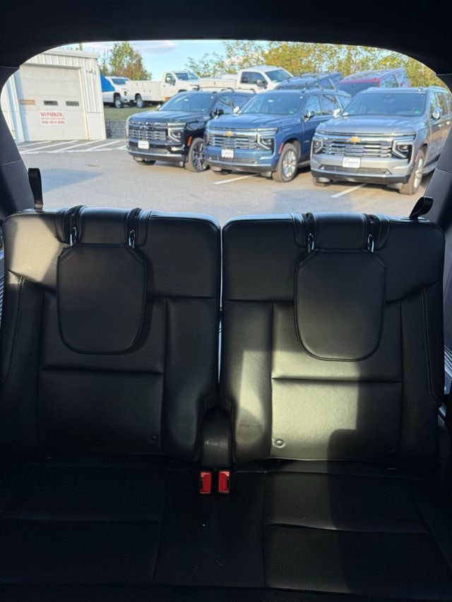 2021 Ford Explorer ST 4WD - 22932342 - 24
