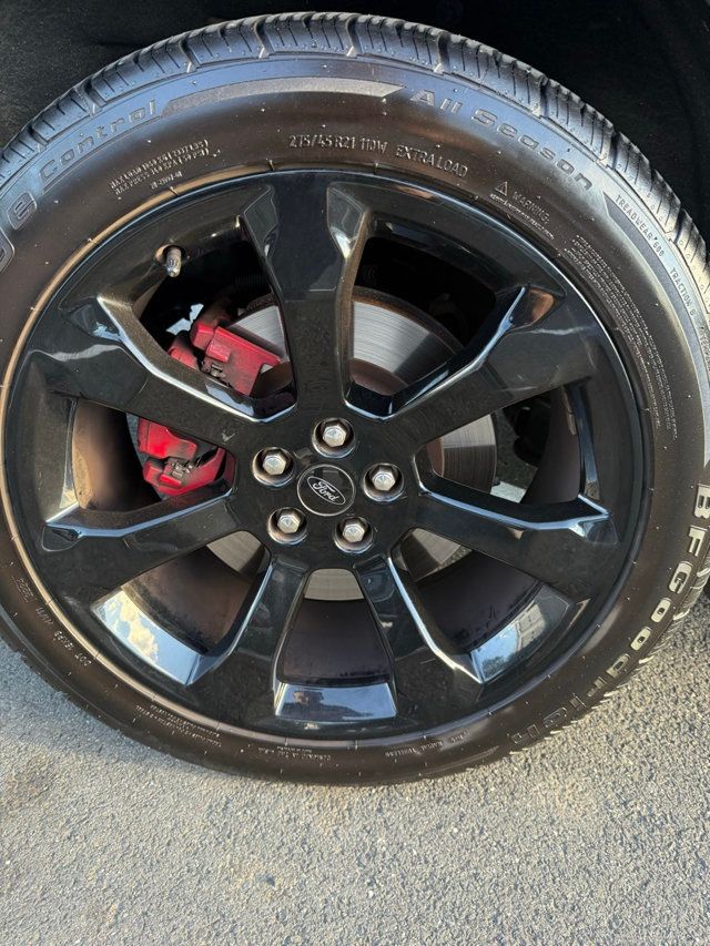 2021 Ford Explorer ST 4WD - 22932342 - 29