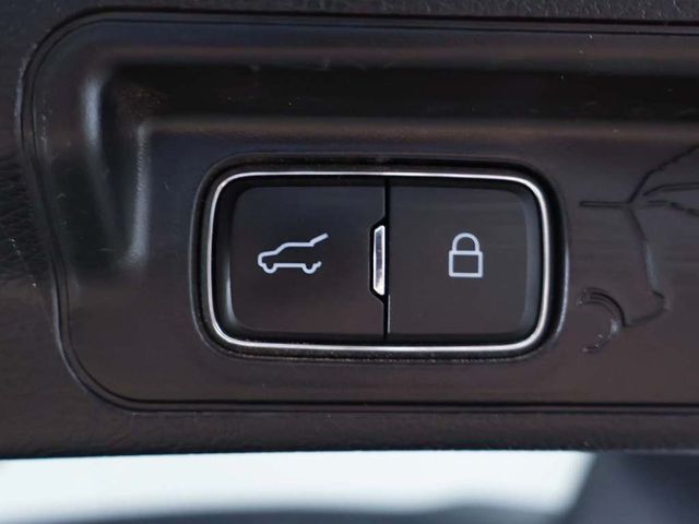 2021 Ford Explorer ST 4WD - 22948929 - 24