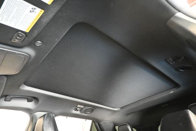 2021 Ford Explorer ST 4WD Premium Technology Package  - 23093582 - 20