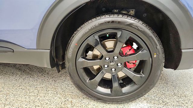 2021 Ford Explorer ST 4WD with Premium Technology & ST Street Packages (400 hp) - 22974299 - 8