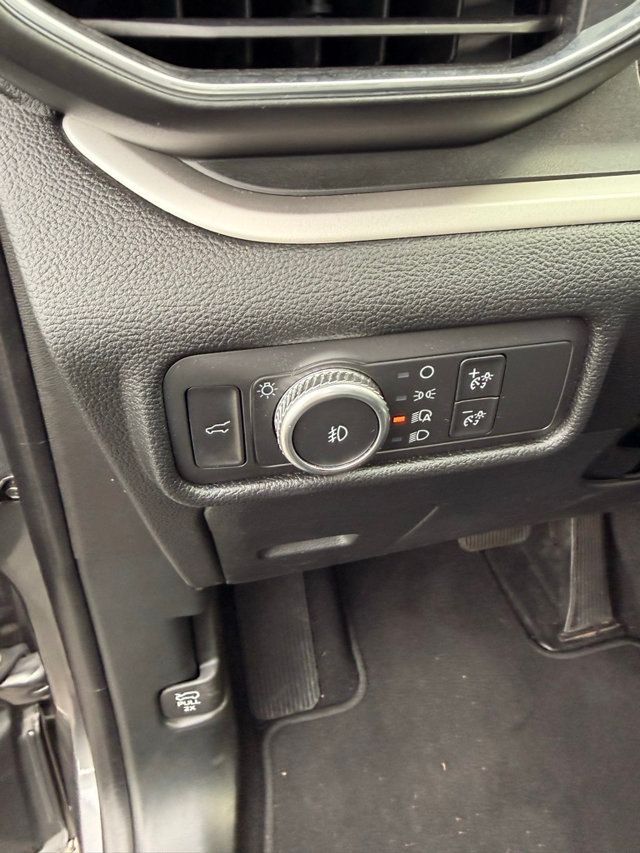 2021 Ford Explorer XLT 4WD - 22943925 - 12