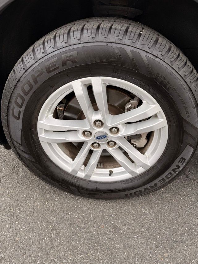 2021 Ford Explorer XLT 4WD - 22943925 - 15