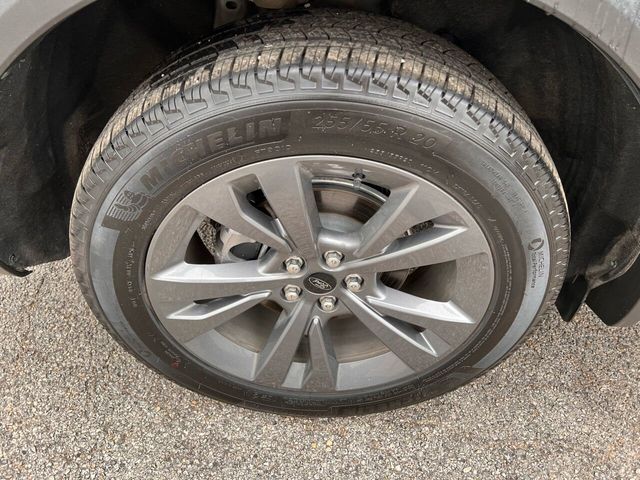 2021 Ford Explorer XLT 4WD - 21359592 - 24