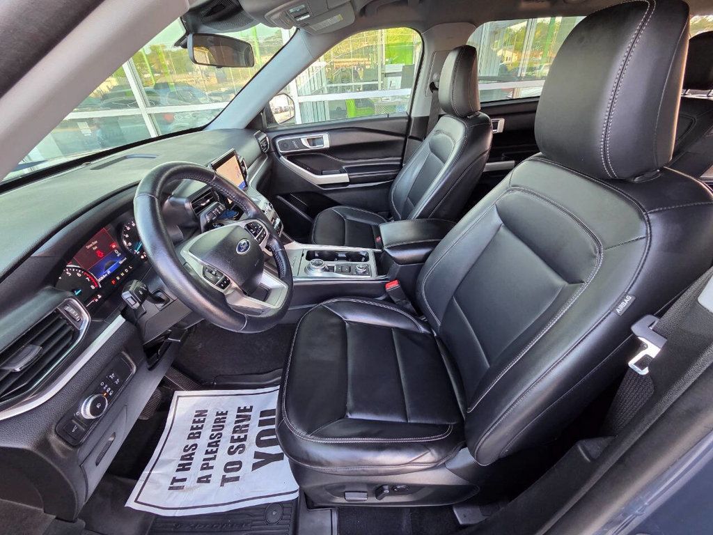 2021 Ford Explorer XLT photo 6