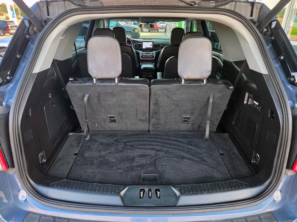 2021 Ford Explorer XLT photo 9
